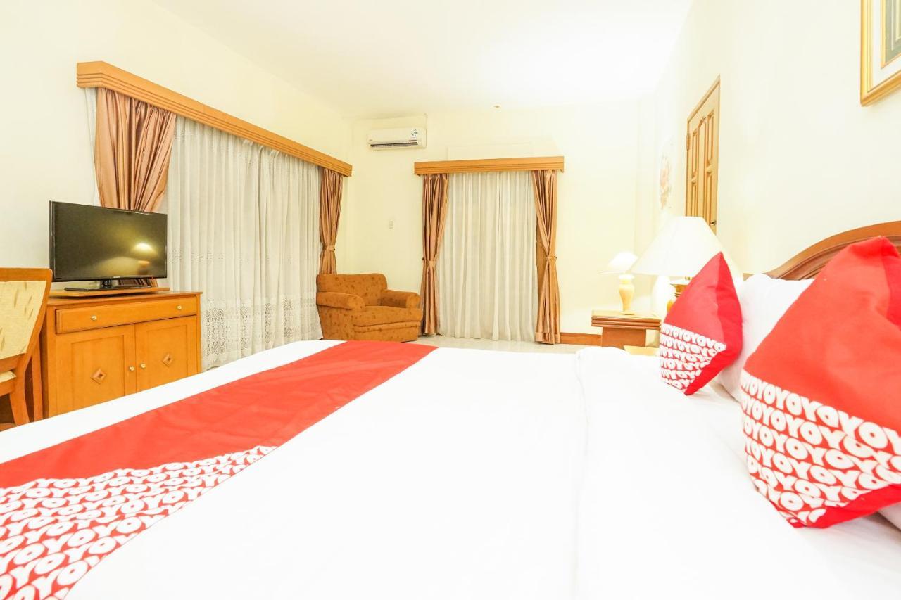 Oyo 395 Tretes Raya Hotel Prigen Exterior foto